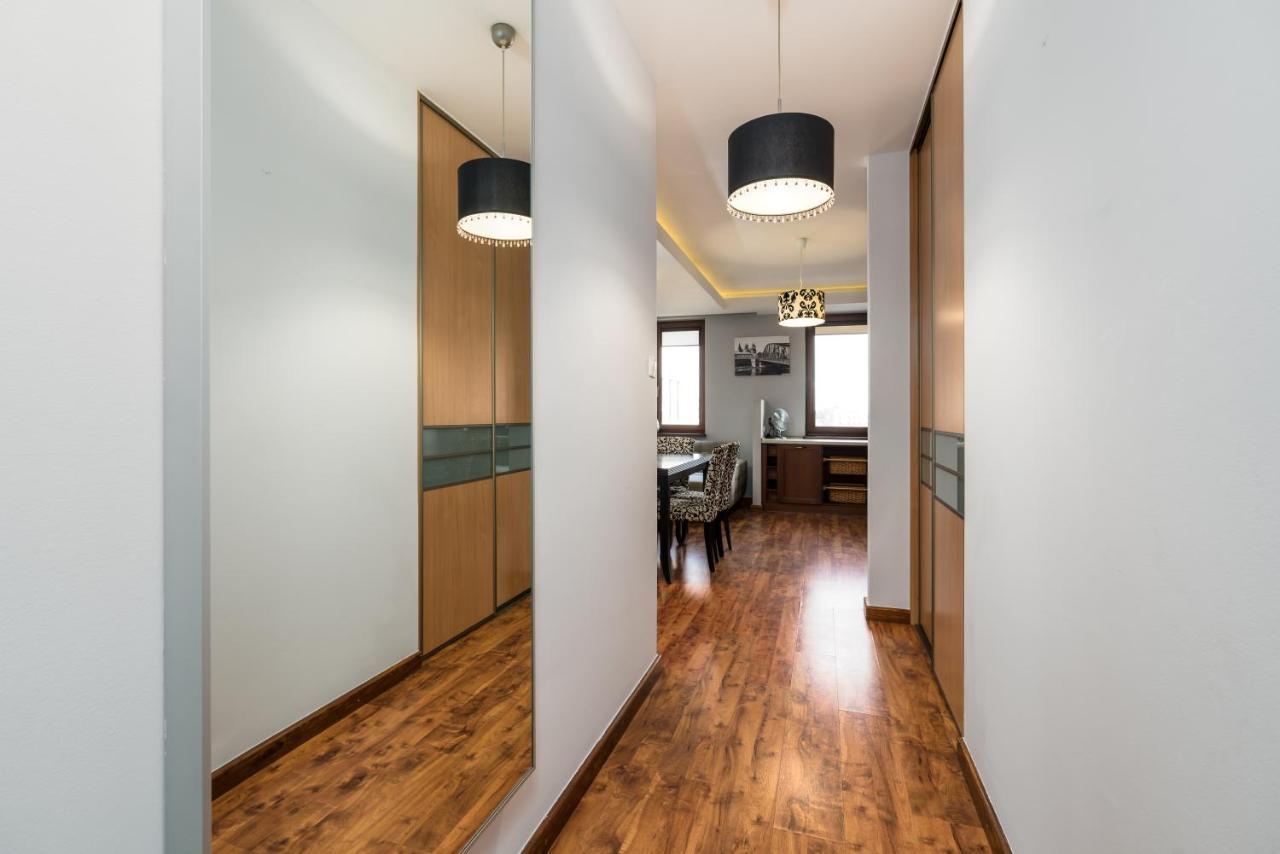 Sleepway Apartments- Szyperska พอซนาน ภายนอก รูปภาพ
